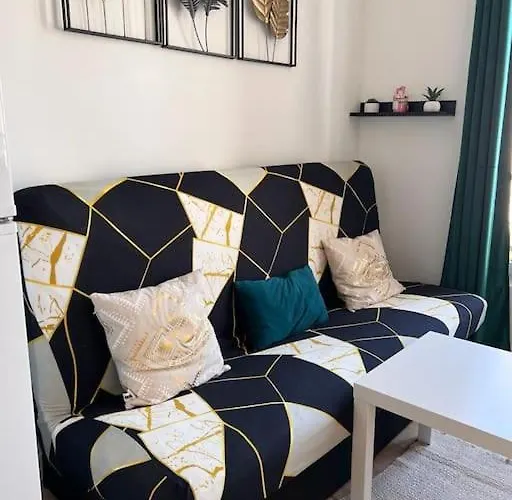 Studio A Deux Pas De Paris *